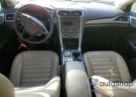 2019 Ford Fusion Se z USA, uszkodzony, nr VIN 3FA6P0LU6KR172658